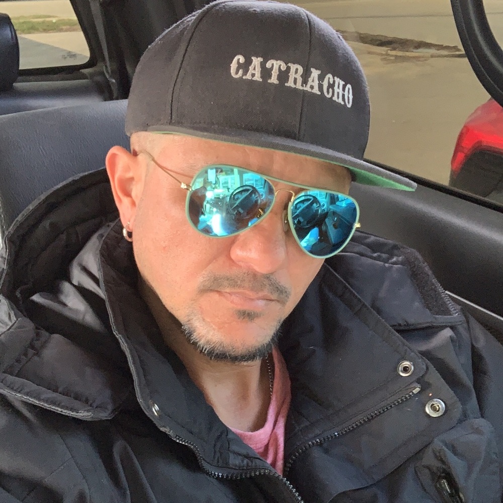 Meet your Posher, Henry